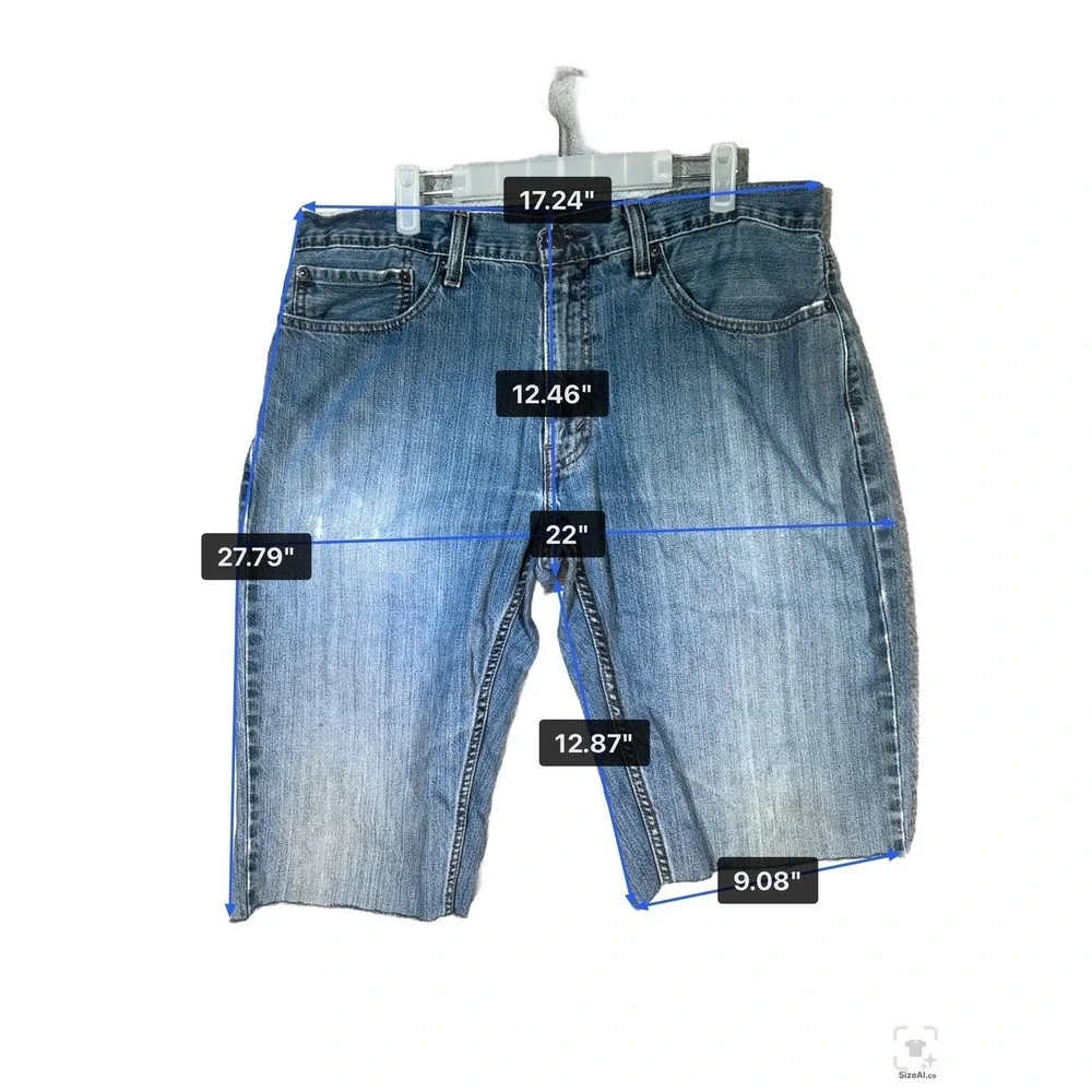 Levis 559 Shorts Mens 36 Blue Medium Wash Relaxed Fit 12 Inseam Denim Casual